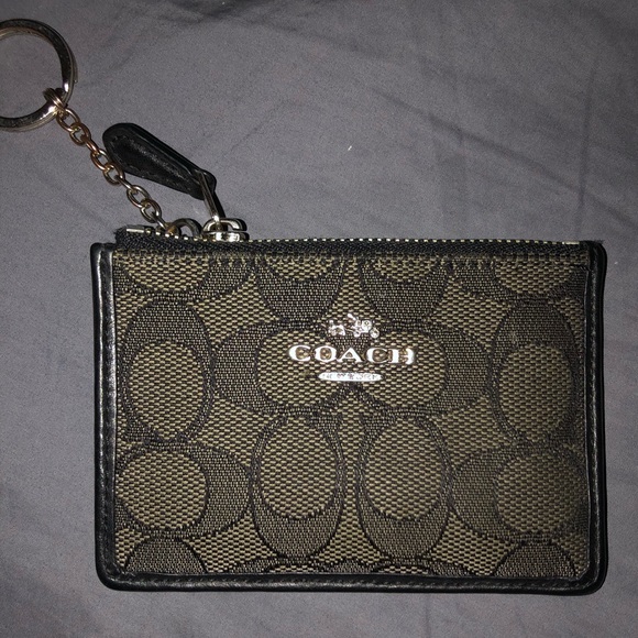 Coach Handbags - Coach ID case